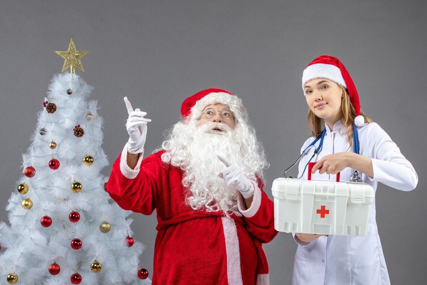 “Embrace the Season: How Nurses Can Make a Difference During the Holidays”